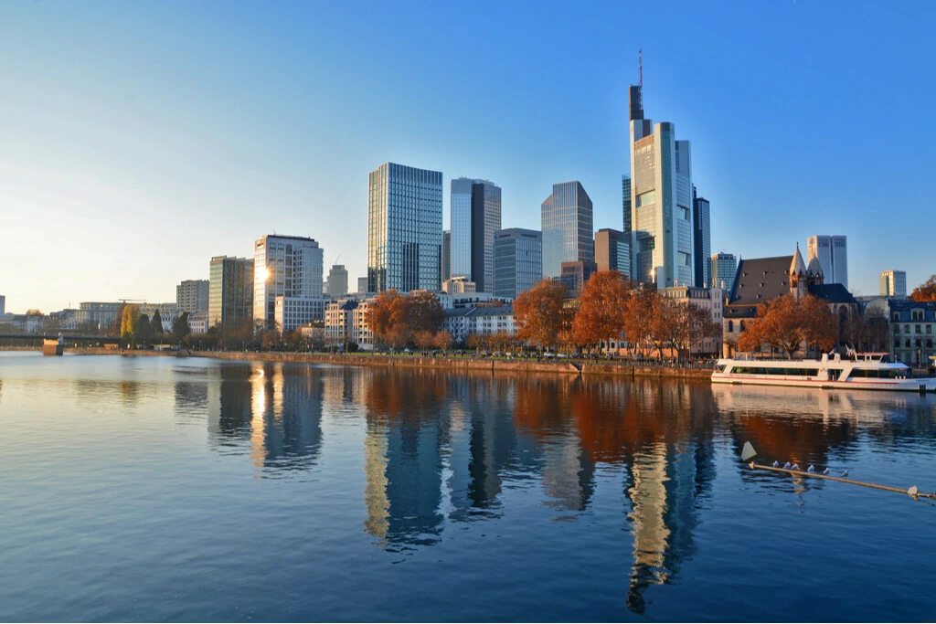 Frankfurt Panorama im Herbst