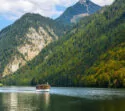 Boot auf dem Königsee in Bayern, Deutschland