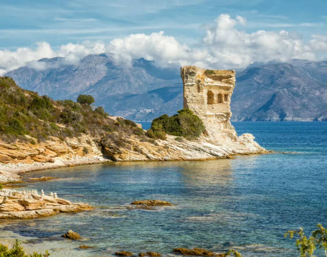 Ruine am Cape Corse