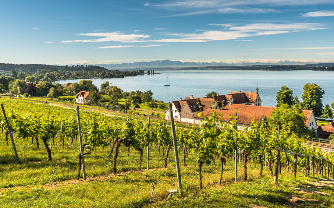 Luxus Landschaft Am Bodensee Funf Buchstaben Ebenbild