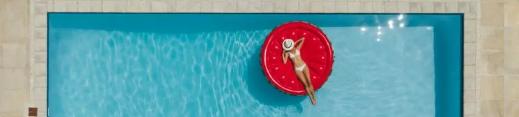 Ferienhäuser mit Pool entdecken