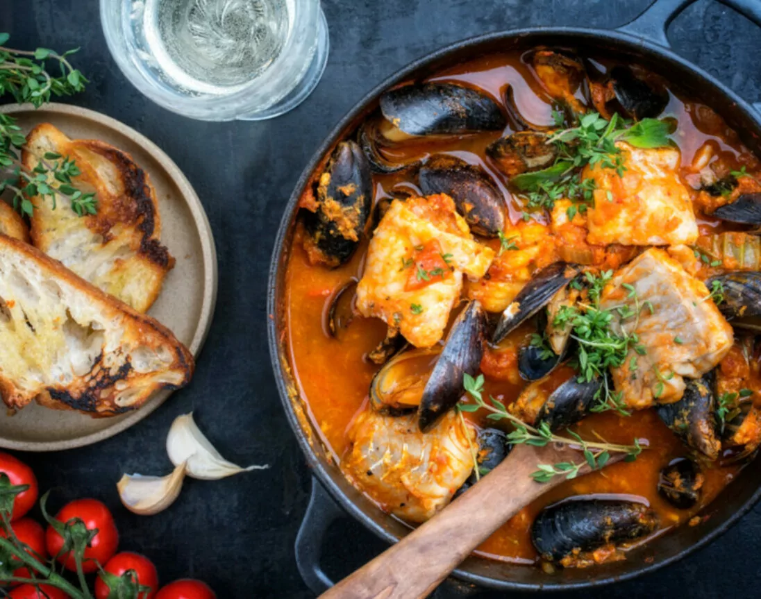 Traditioneller französischer Fischeintopf
