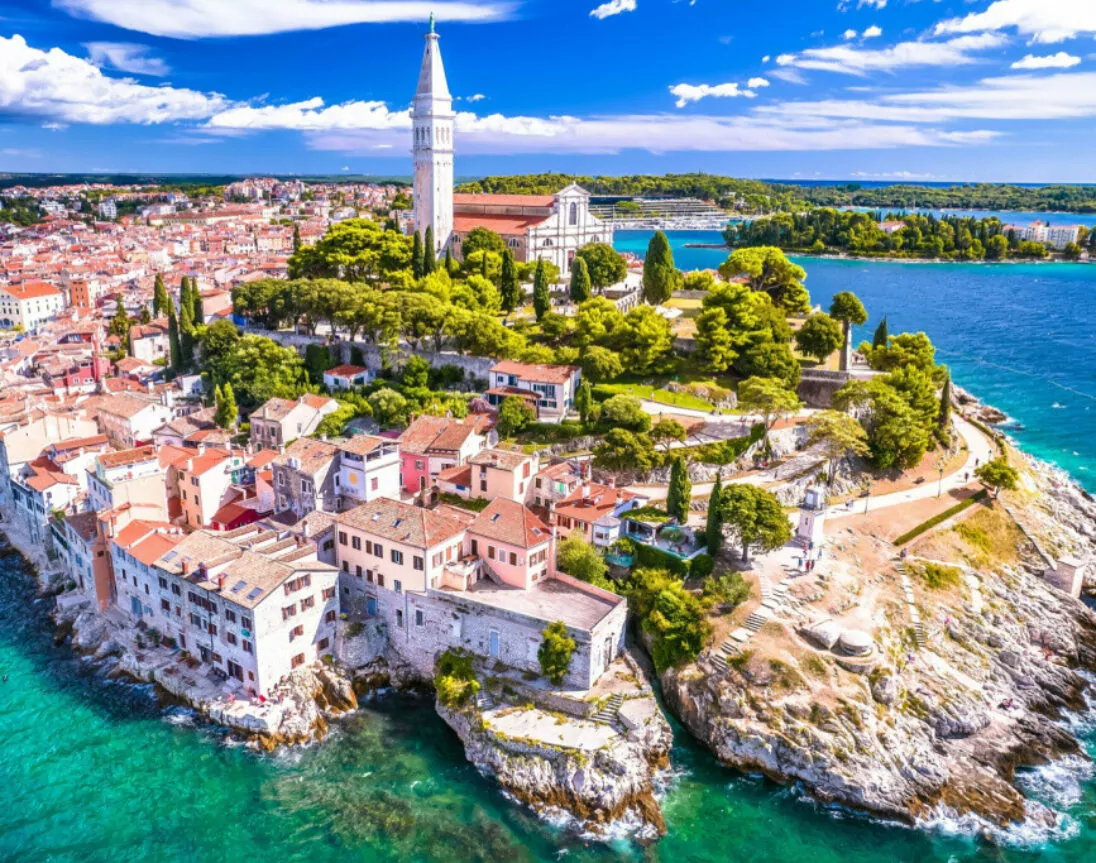 Rovinj Altstadt mit Panoramablick, Reiseziel in der Region Istrien Kroatien